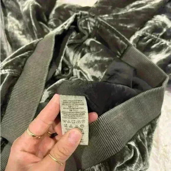 Free People Ruched Plush Velvet‎ Bomber Jacket Medium Gray Draped Zip Front - Picture 5 of 7